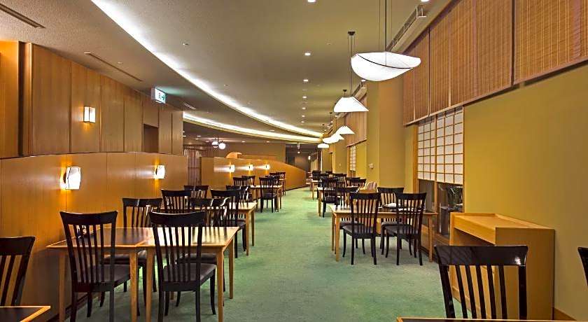 Shima Spain Mura Hotel