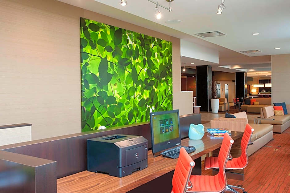 Courtyard by Marriott Peoria Downtown