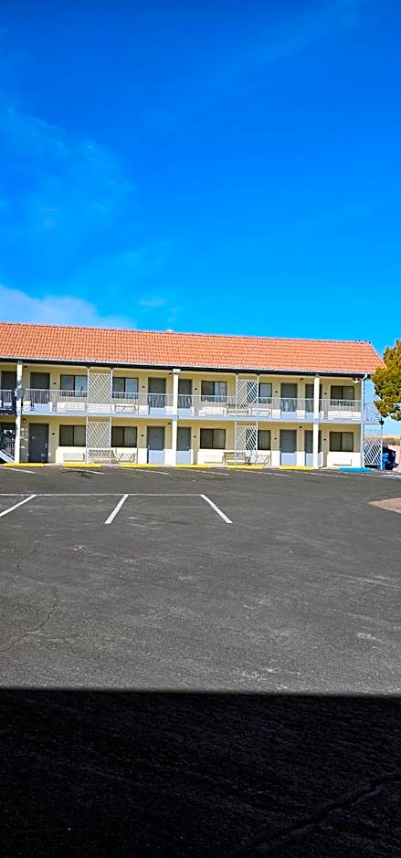 Travel Inn & Suite