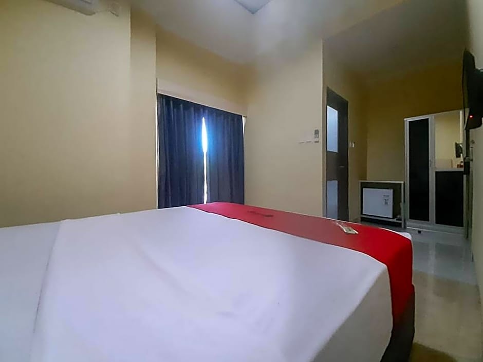 RedDoorz near Kantor Walikota Bontang