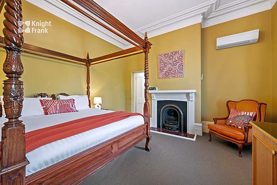 Photo 1 of 3 of 1 King Bed Suite