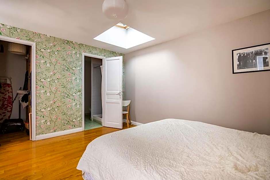 Country home in Paris