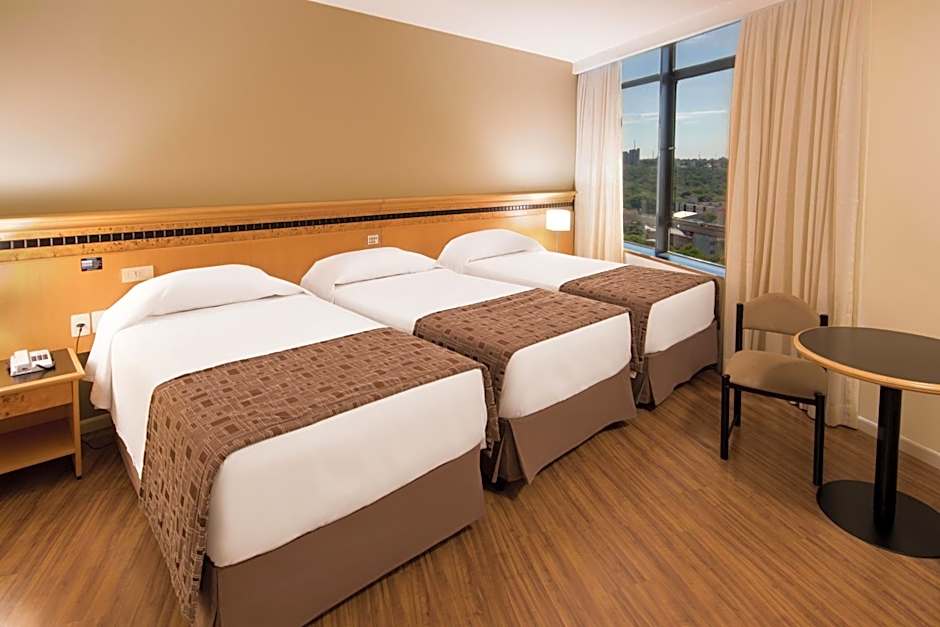 Hotel Golden Park Internacional Foz & Convenções By Nacional Inn