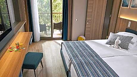 Standard Family Room