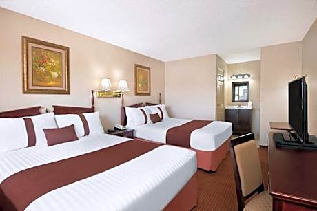 2 Queen Beds Non-Smoking