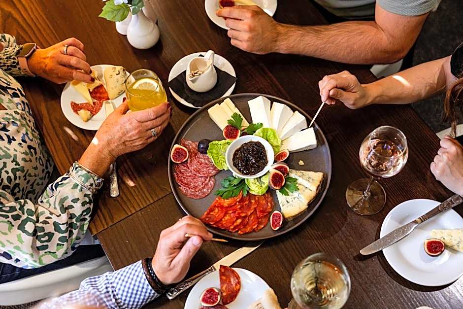 The Norfolk Lodge Hotel