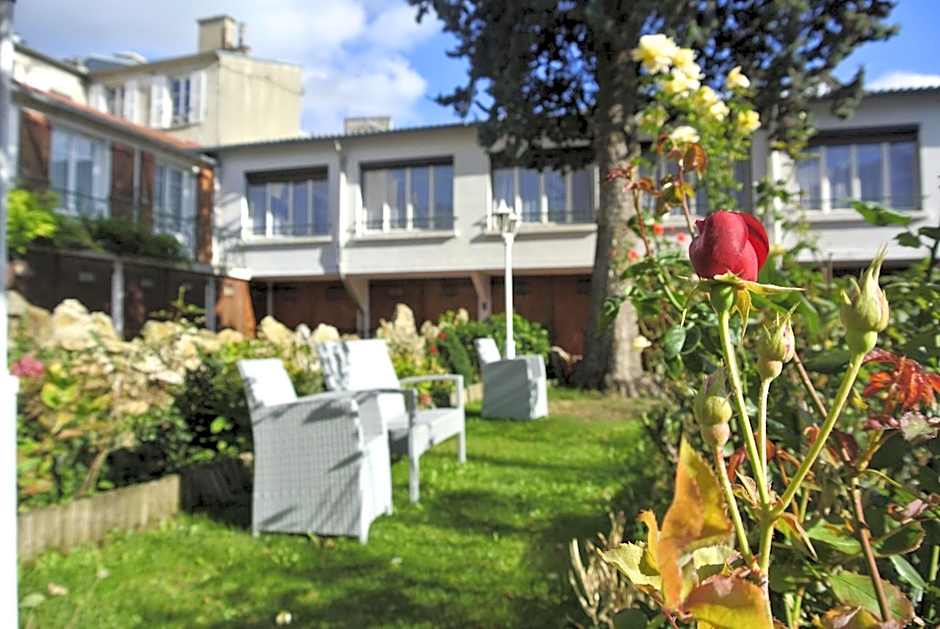 Hôtel du Cheval Rouge