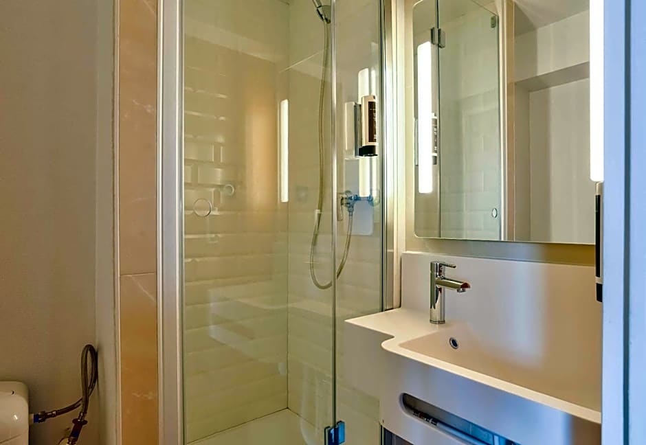 B&B HOTEL Paris Malakoff Parc des Expositions