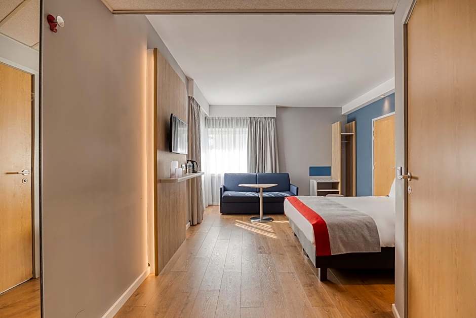 Holiday Inn Express Mechelen City Centre By IHG