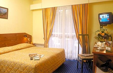 Classic Double or Twin Room