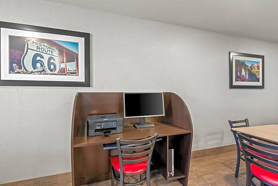 Sonesta Simply Suites Avondale