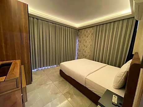 Economy Double or Twin Room