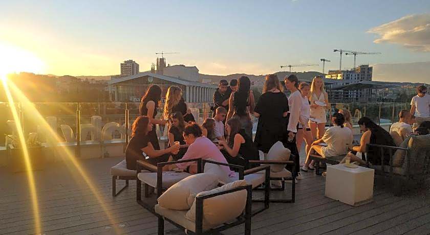 Twentytu Hostel Barcelona