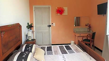 Double Room with Private External Bathroom
