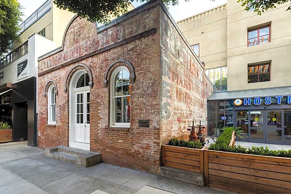 HI Los Angeles - Santa Monica Hostel