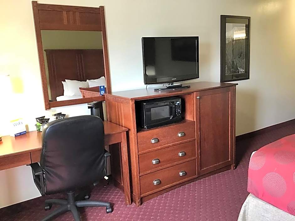 Baymont by Wyndham Bozeman