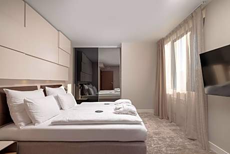 Superior Quadruple Room
