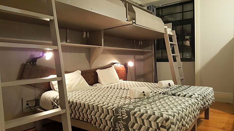 Nice Way Porto Hostel