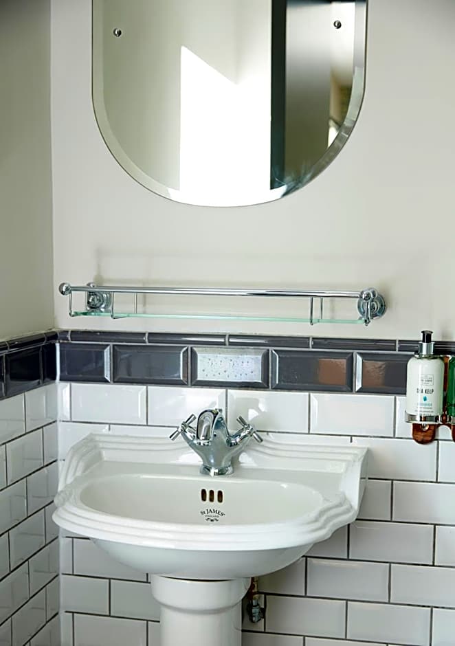 Rose Revived by Chef & Brewer Collection