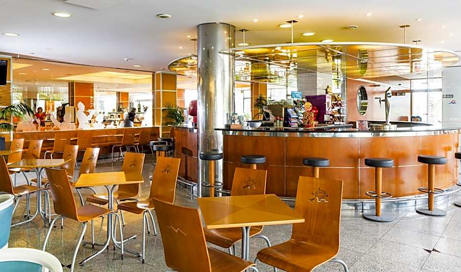 Aparthotel Costa Encantada
