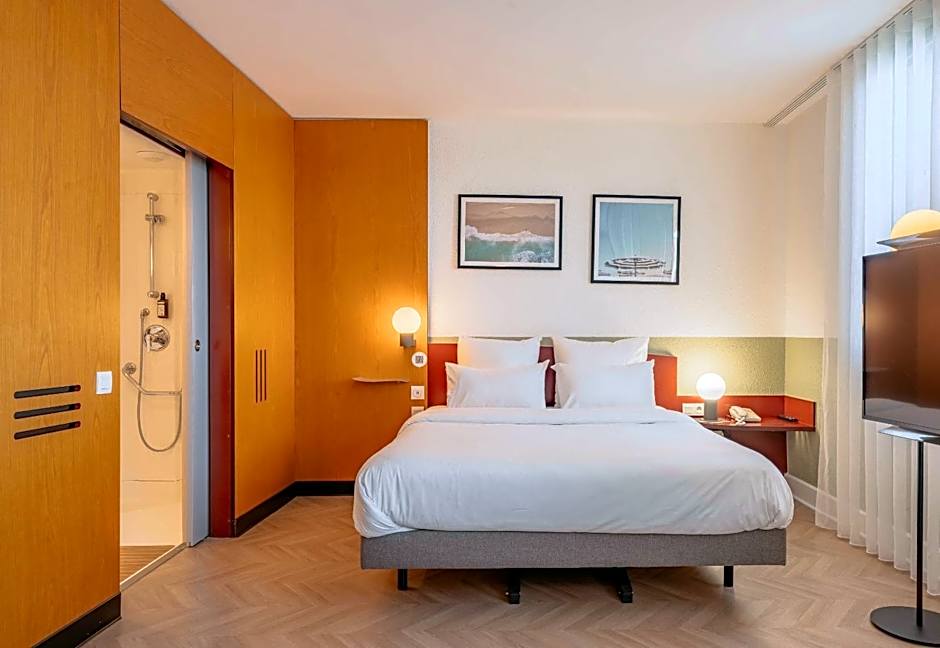 B&B HOTEL Calais Terminal Cite Europe 4 etoiles