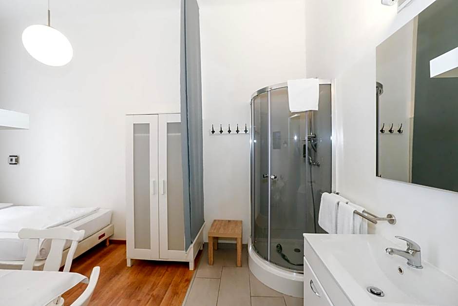 Timeout City Hotel, 5 min to city center, Self Check In
