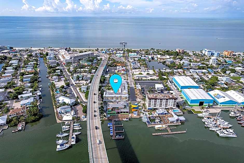 Harbour House at the Inn 318