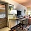 Holiday Inn Atlanta-Gas South Arena Area, an IHG Hotel By IHG
