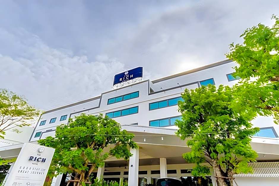 The Rich Hotel