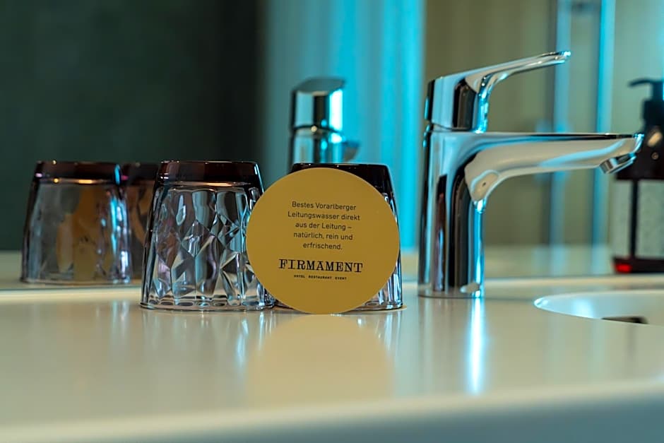 FIRMAMENT Hotel