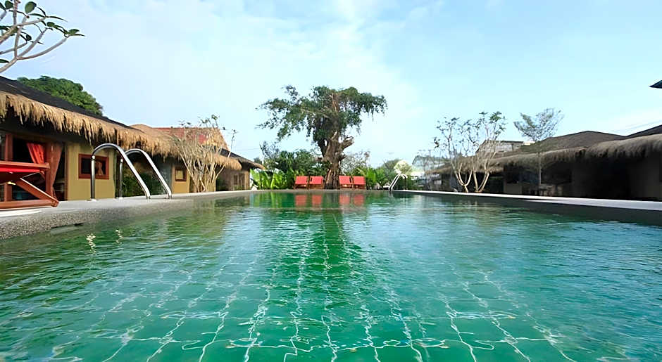 The Privilege Hotel Ezra Beach Club