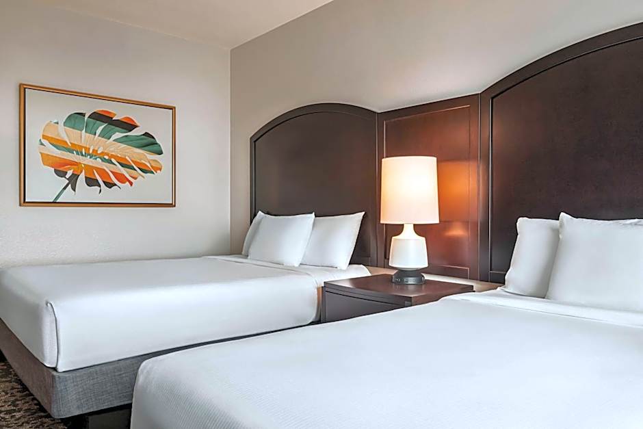 Embassy Suites by Hilton Orlando Lake Buena Vista South