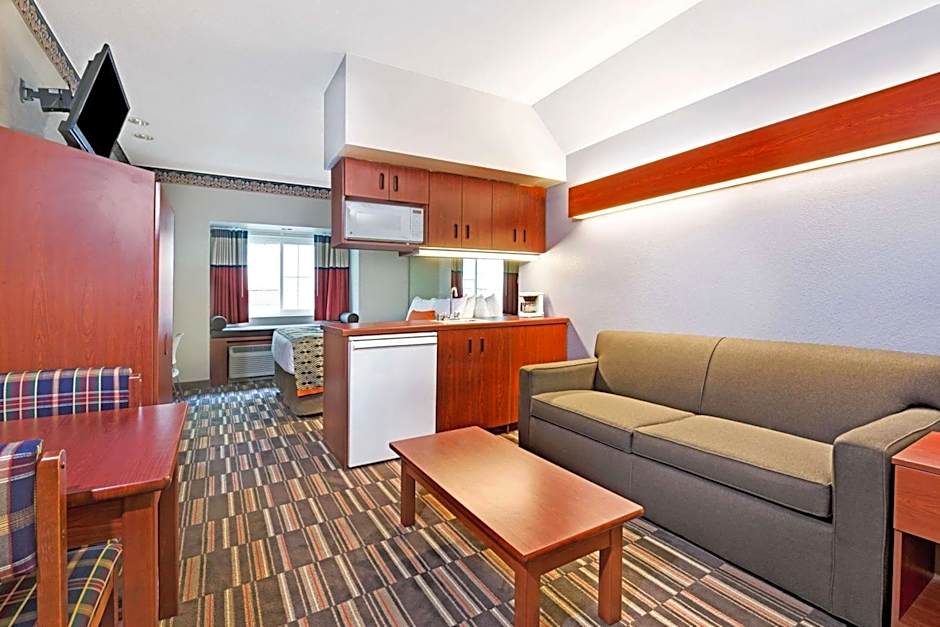 Microtel Inn & Suites By Wyndham Urbandale/Des Moines