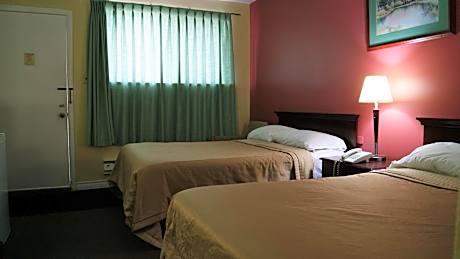 Double Room with Two Double Beds - Non-Smoking