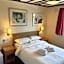 Oakwood Bed and Breakfast Heathrow
