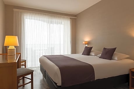 Superior Double or Twin Room with Sea View