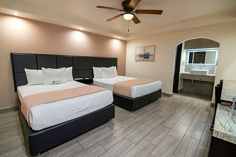 Hotel Siesta Real