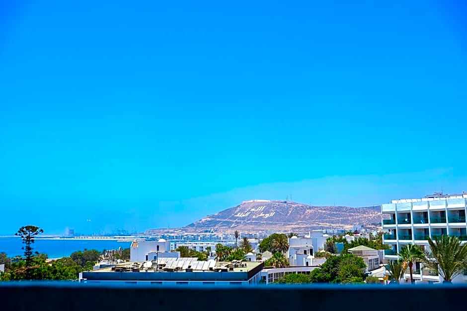 HAMILTON Agadir