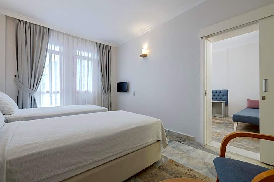 Hanedan Beach Hotel