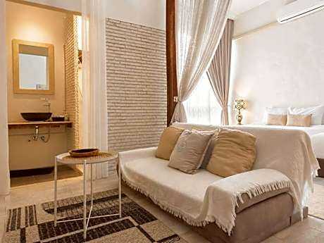 Family Residence Suite