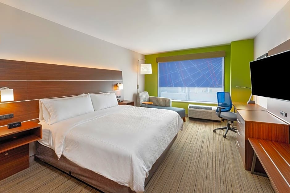 Holiday Inn Express And Suites Parsons By IHG
