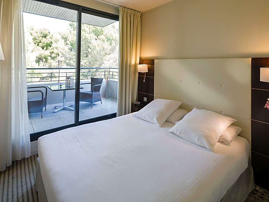 Mercure Aix-en-Provence La Duranne Gare TGV