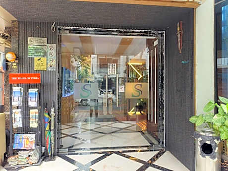 Hotel Sudesh Tower