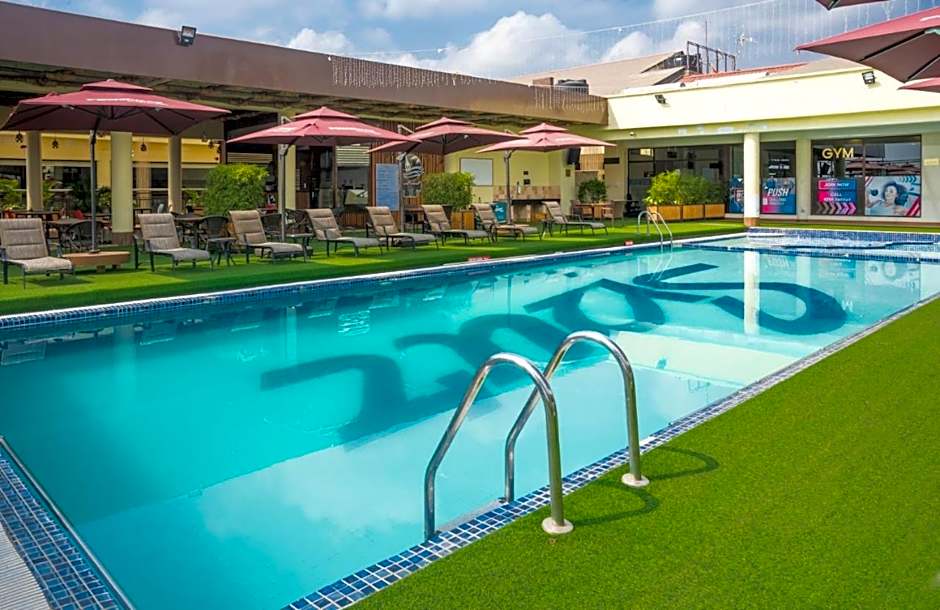 Verona Hotel and Conference Center