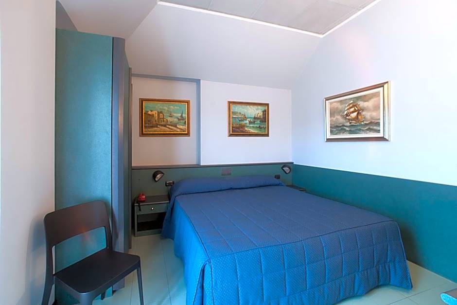 Hotel Tirreno