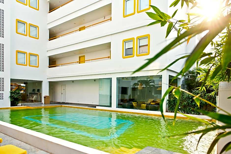 Bloom Hotel - Calangute