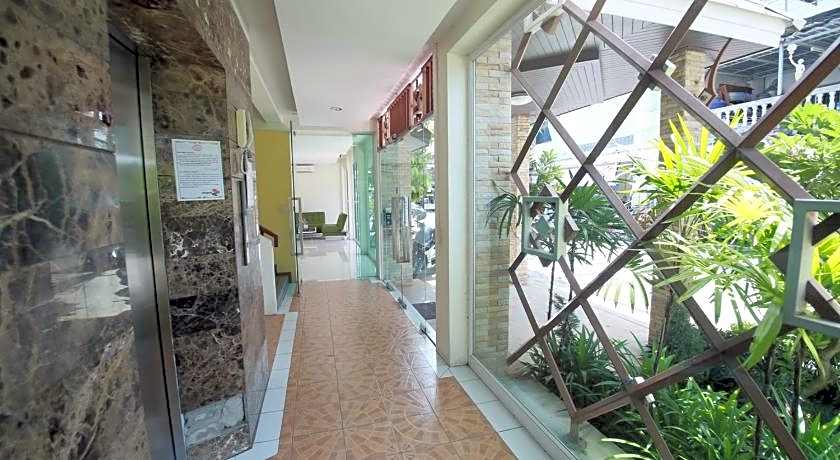 The Icon Place at Nurn Plub Wan