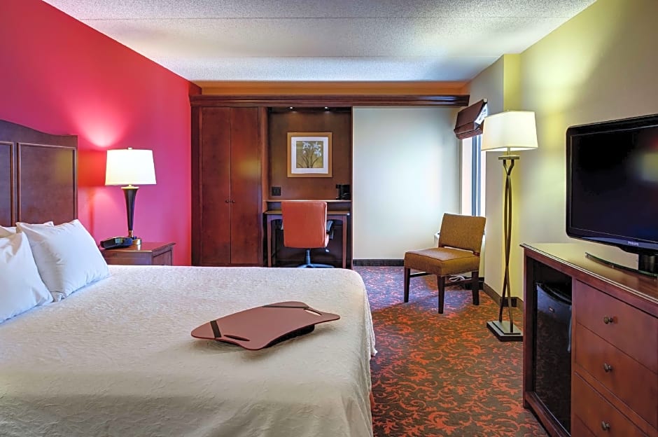 Hampton Inn By Hilton Chambersburg