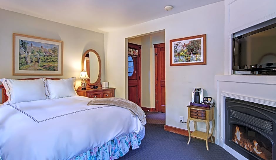 Babbling Brook Inn