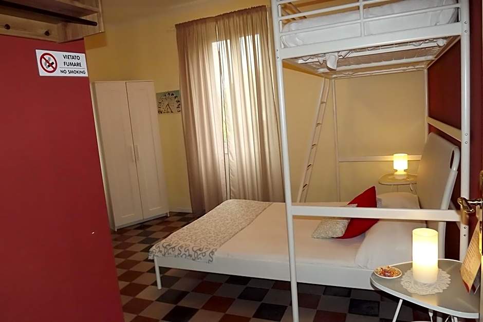 B&B Il Tempo Del Vento in front of the Castle